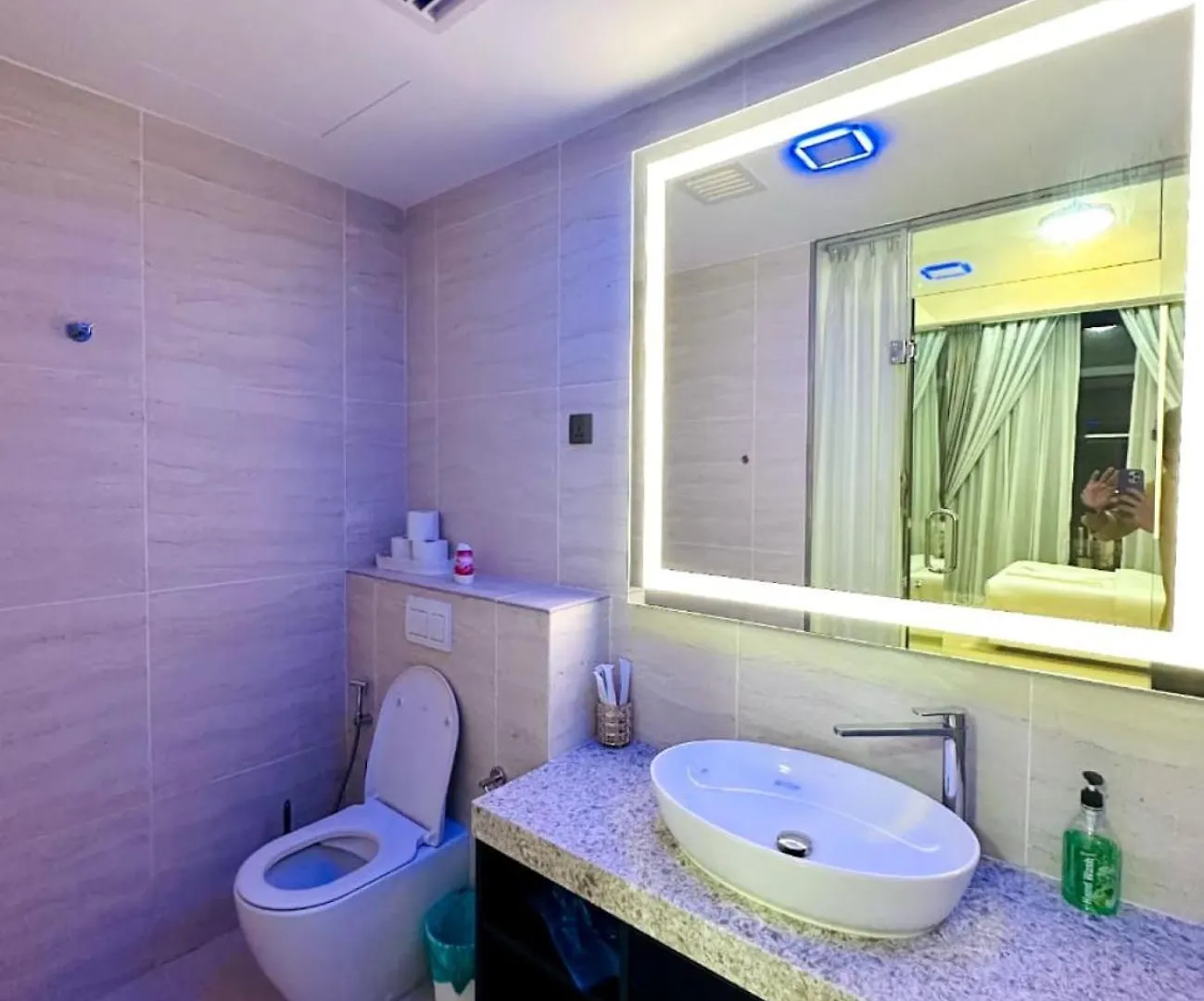 Star Klcc By Comfort Hospitality Kuala Lumpur Apartman